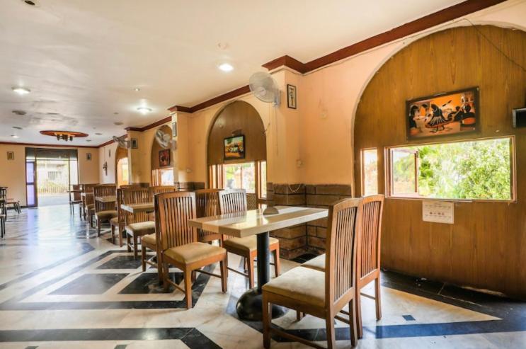Hotel Priti International مابوسا المظهر الخارجي الصورة