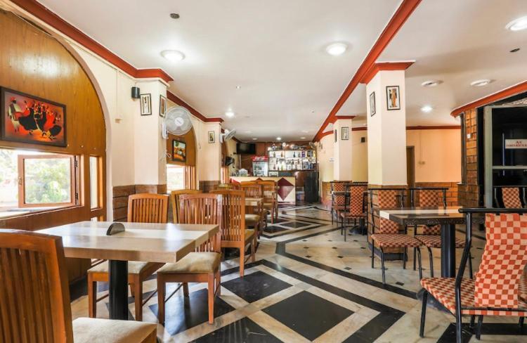 Hotel Priti International مابوسا المظهر الخارجي الصورة